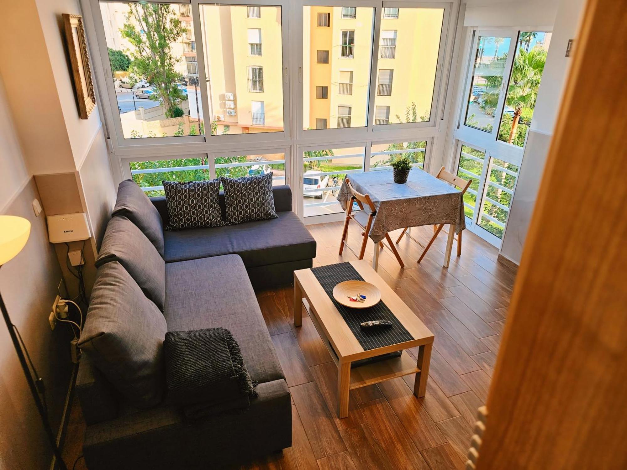 Apartamento Paseo Maritimo De Playamar Torremolinos Exterior foto