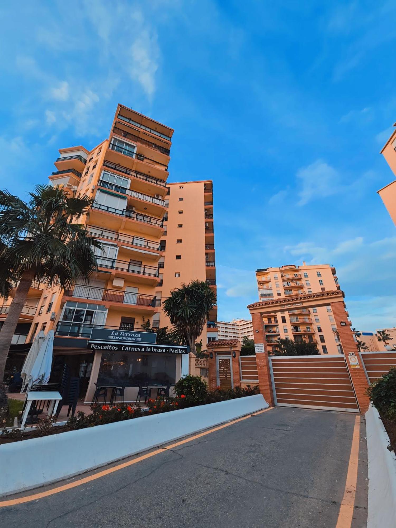 Apartamento Paseo Maritimo De Playamar Torremolinos Exterior foto
